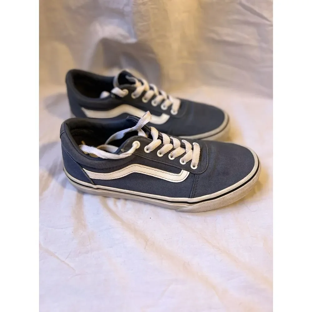 Youth‎ Vans Slip On Shoes Size 3.5